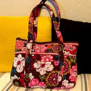 Vera Bradley Hand Bag